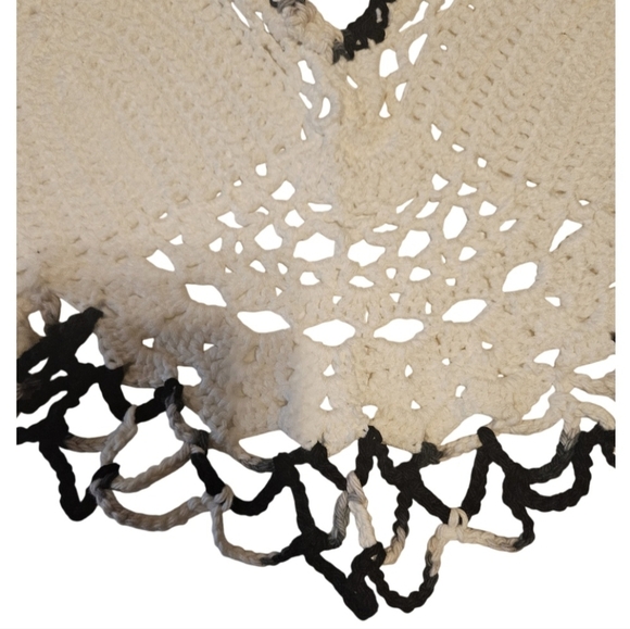 Hand Crafted Crochet Crop-Top Handmade Ombré black & White Bikini cover-up - Picture 8 of 17